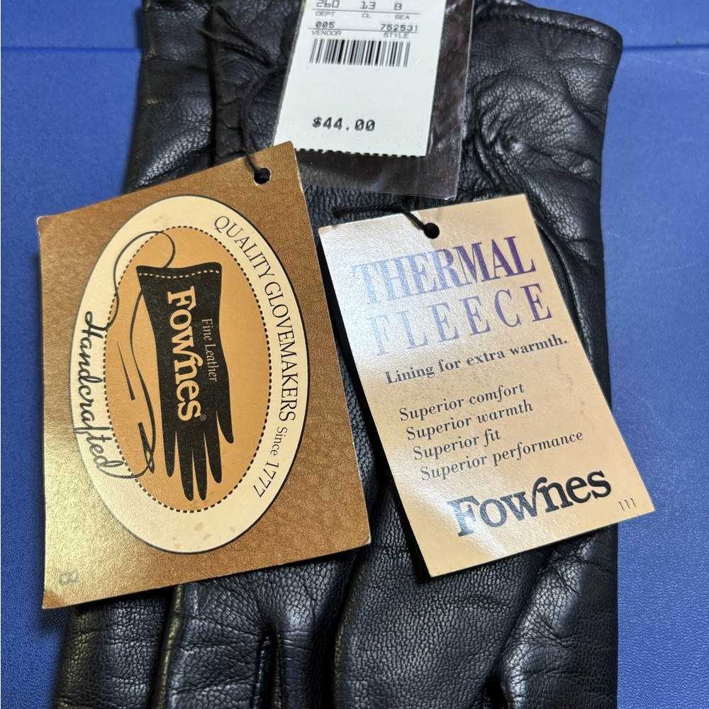 Fownes Women's Black Leather Gloves
